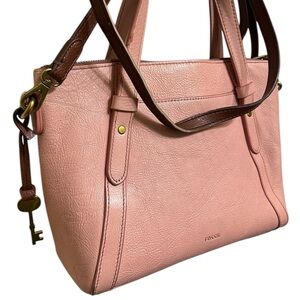 Fossil Pink Leather Tote Bag- EUC 2 straps smaller size